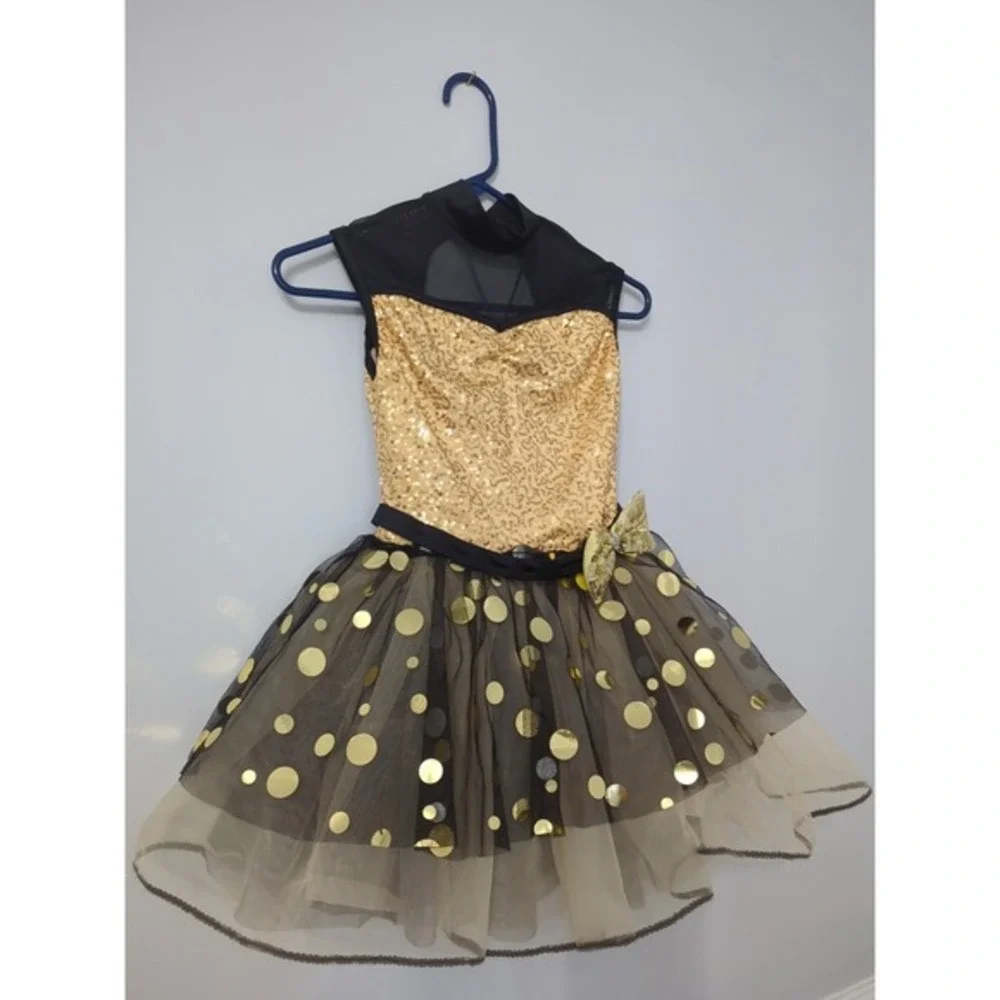 Weissman dance costume